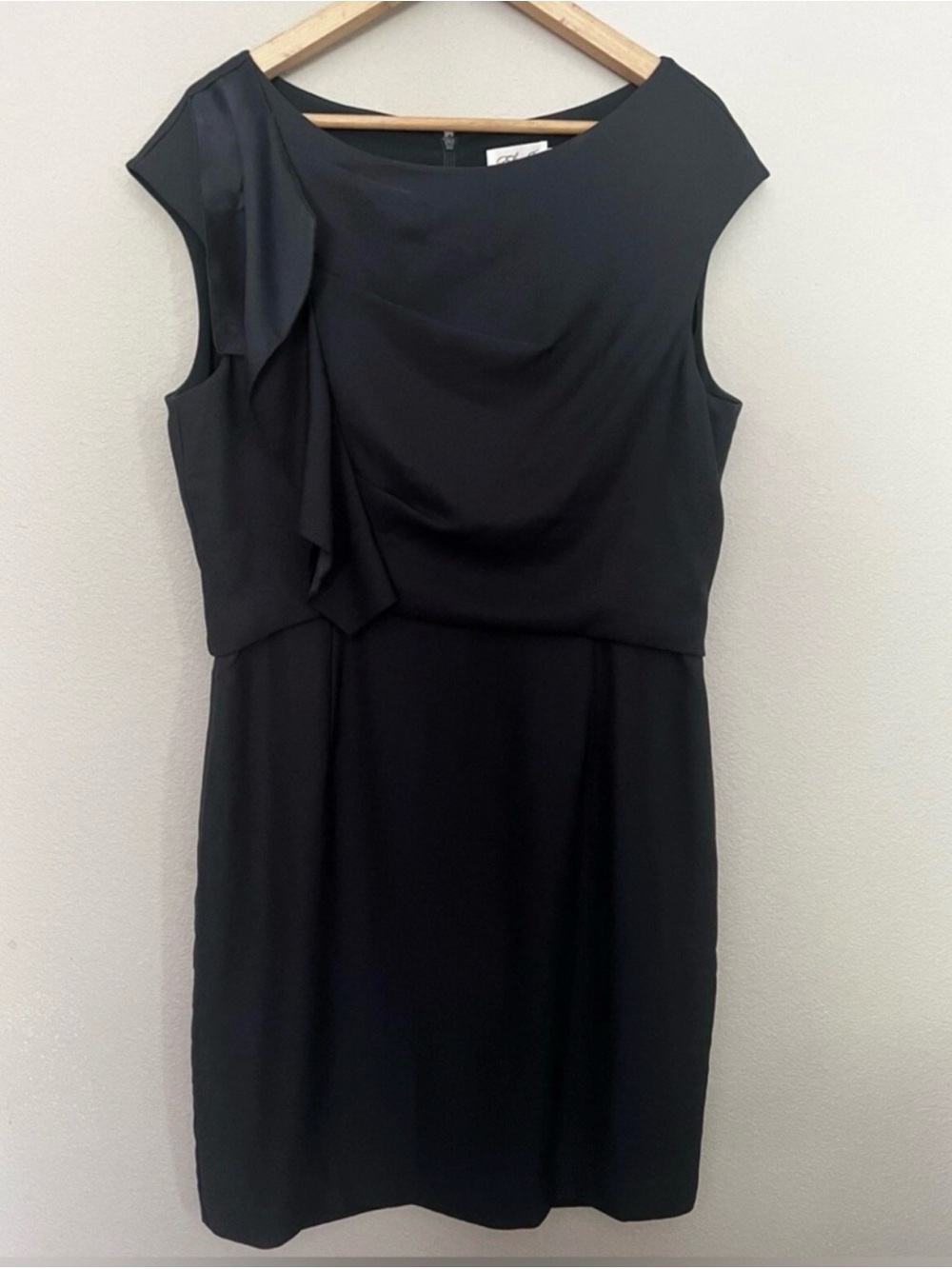 Eliza J Ruffle Formal Dress Dark Green Size 14